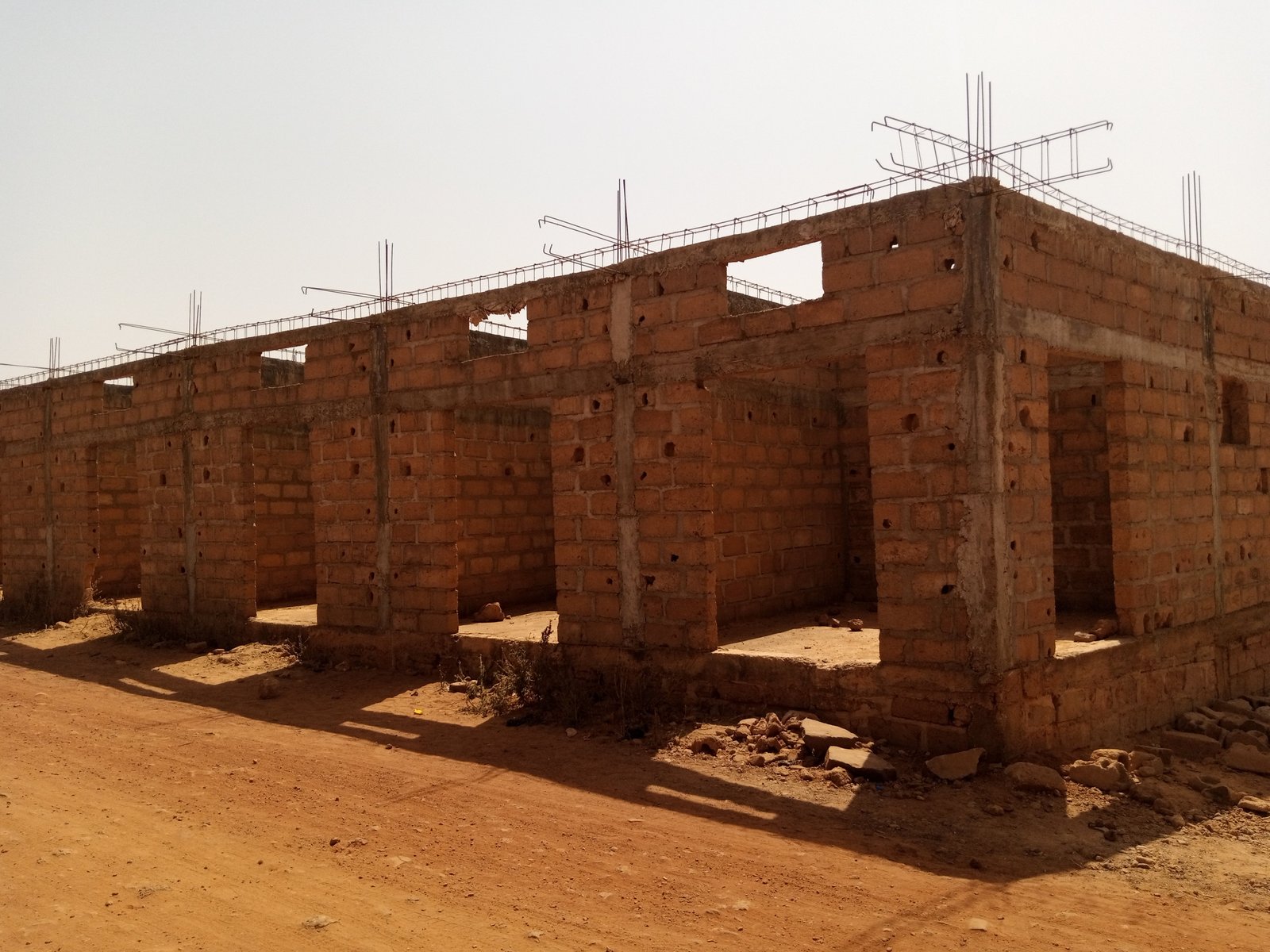 Image de A usage Commercial DOUGOURACORO-PLATEAU - Commerce